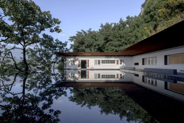 The Renovation of Tianbao Cave District of Erlang Town (2021)