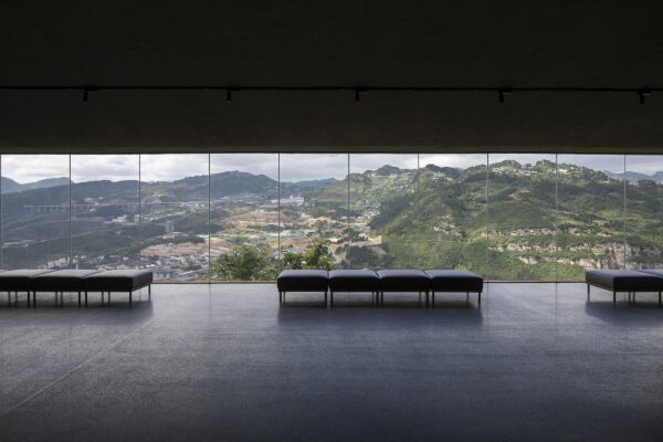 The Renovation of Tianbao Cave District of Erlang Town (2021)