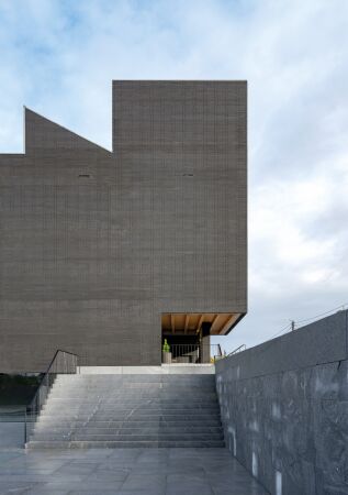 Rathaus in Trofa von NOARQ