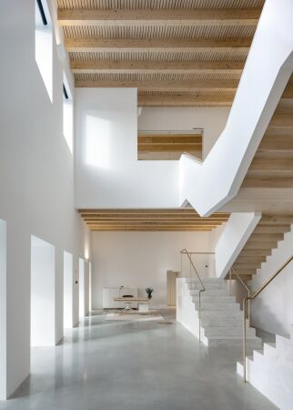 Rathaus in Trofa von NOARQ