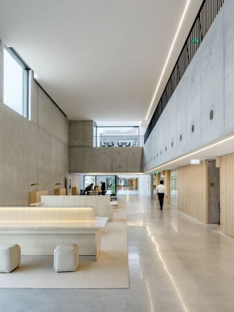 Rathaus in Trofa von NOARQ