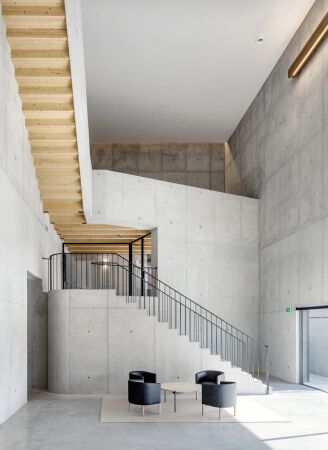 Rathaus in Trofa von NOARQ