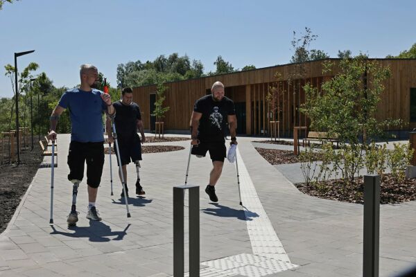 Kunstpreis Berlin 2025, Baukunst: Anton Kolomeytsev, Unbroken  Zentrum fr Orthopdietechnik, Lwiw