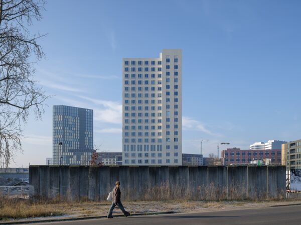 Hochhaus in Amsterdam von OMA