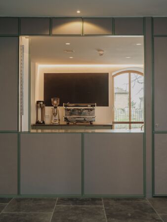 Sanierung und Erweiterung von Matthew Lloyd in London