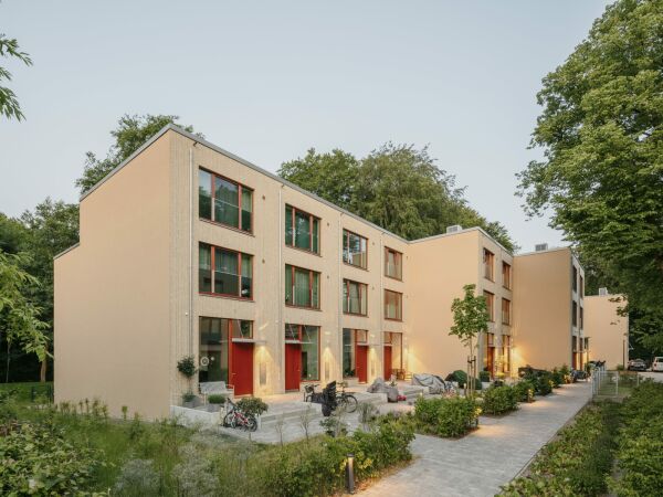 Ensemble von Limbrock Tubbesing Architekten in Hamburg