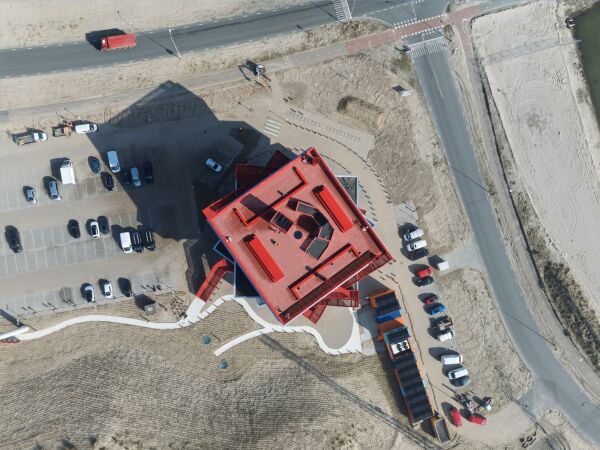 Besucherzentrum im Rotterdamer Hafen von MVRDV