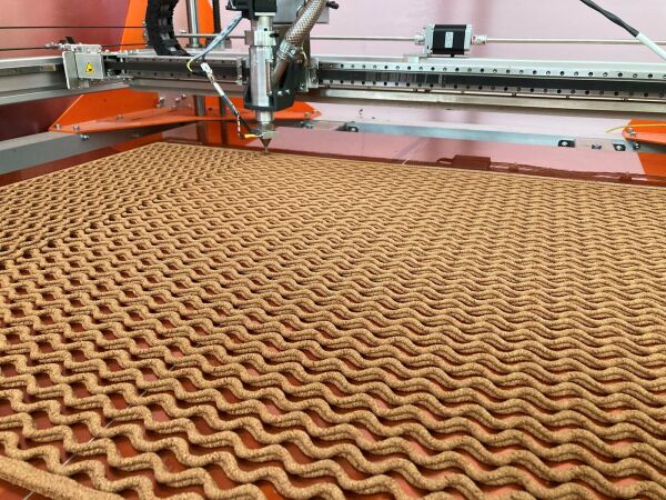 Recyceltes Holz aus dem 3D-Drucker, Projekt von GreTA Hochschule fr Bildende Knste Dresden und TU Dresden