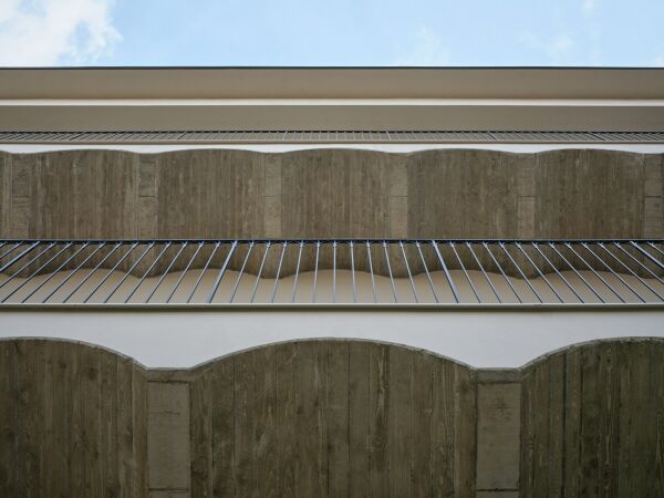 Sanierung in Prag von Plus One Architects