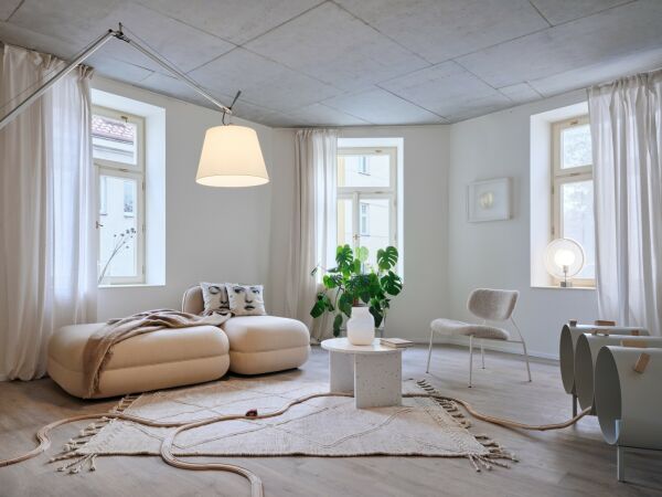 Sanierung in Prag von Plus One Architects