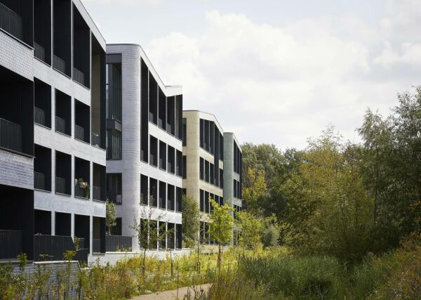 Wohnkomplex von Alison Brooks Architects