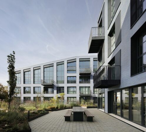 Wohnkomplex von Alison Brooks Architects