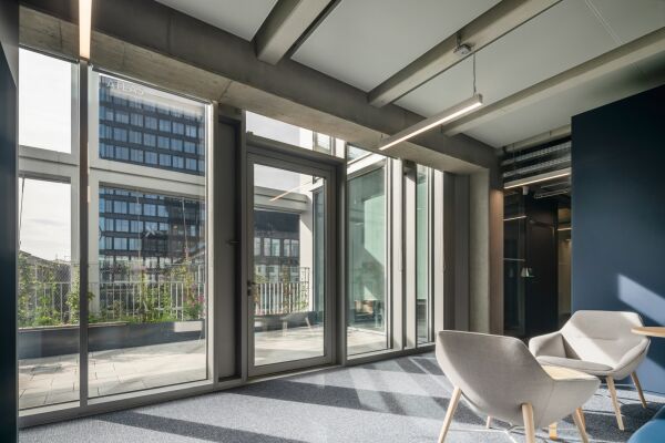 B�rogeb�ude in M�nchen von C.F. M�ller Architects