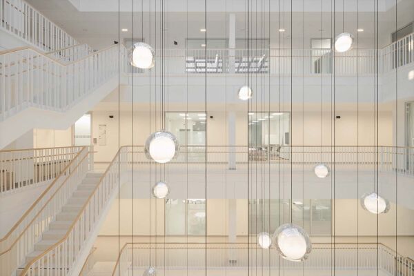 Charit-Umbau in Berlin von heinlewischer