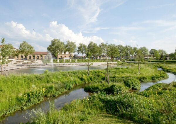 Der Weiherpark auf dem ehemaligen Gartenschaugelände Eppingen von Planorama Landschaftsarchitektur (Berlin)