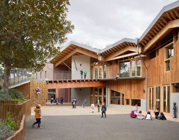 Montessorischule in Valencia von Gradoli & Sanz Arquitectes