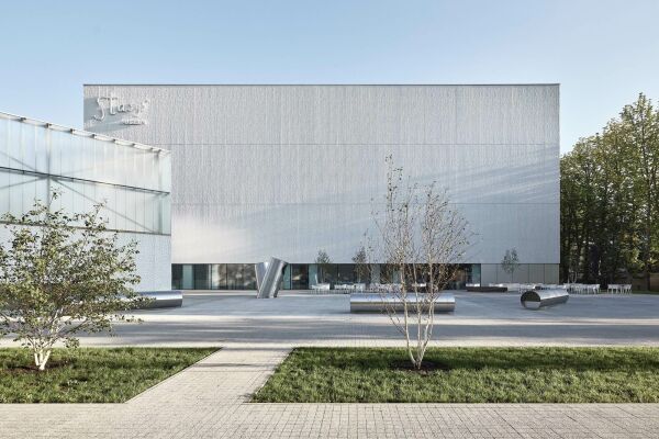 Implmnt architects in Litauen