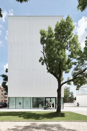 Implmnt architects in Litauen