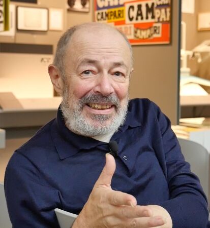 Italo Rota (1953-2024) wird posthum fr sein Lebenswerk mit dem Goldenen Lwen (Special Golden Lion for Lifetime Achievement in Memoriam) ausgezeichnet.