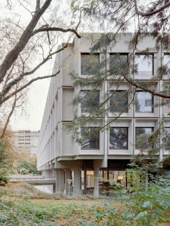 Schulaufstockung in Genf von Burckhardt Architektur