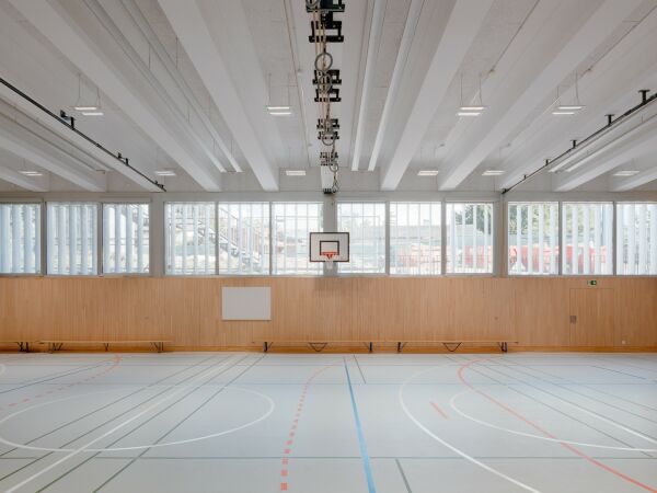 Schulaufstockung in Genf von Burckhardt Architektur