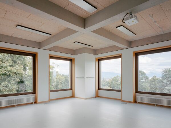 Schulaufstockung in Genf von Burckhardt Architektur