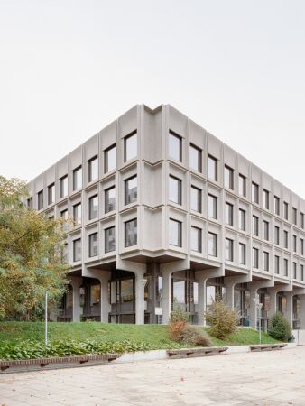 Schulaufstockung in Genf von Burckhardt Architektur