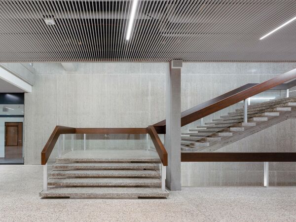 Schulaufstockung in Genf von Burckhardt Architektur