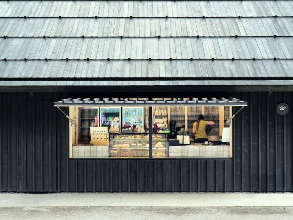 Tickethuschen in Slowenien von OFIS Arhitekti