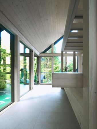 Tickethuschen in Slowenien von OFIS Arhitekti