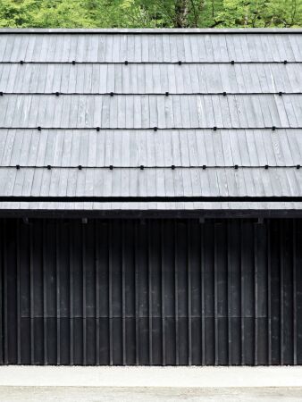 Tickethuschen in Slowenien von OFIS Arhitekti