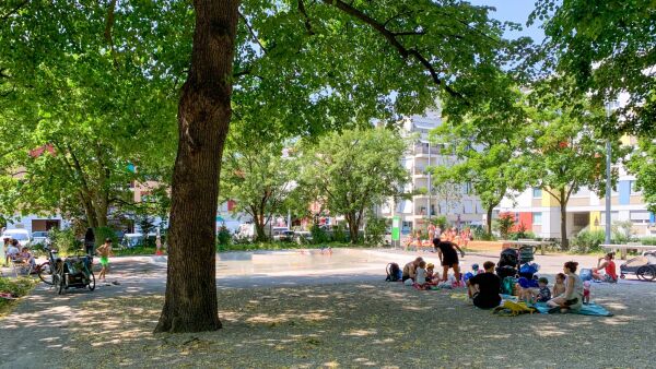 Auszeichnung Kategorie ffentlicher Raum: Winkelriedplatz in Basel von Franz Reschke Landschaftsarchitektur (Berlin)
