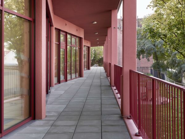 Kita von Schoener und Panzer Architekten