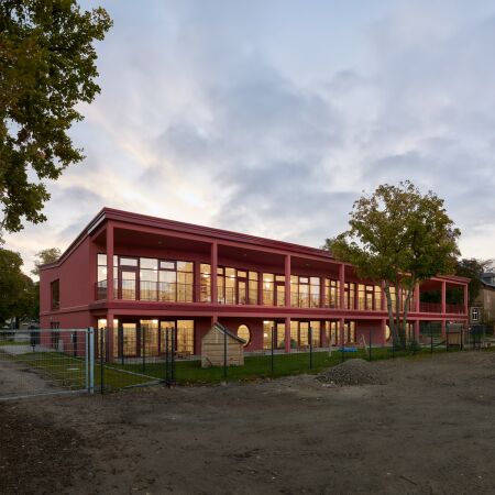 Kita von Schoener und Panzer Architekten