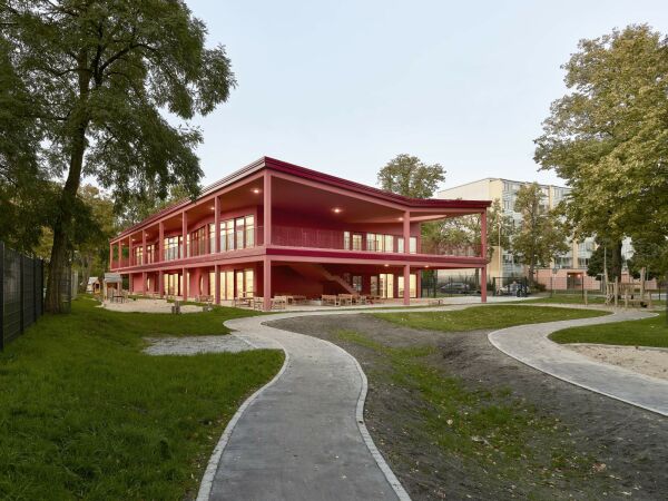 Kita von Schoener und Panzer Architekten