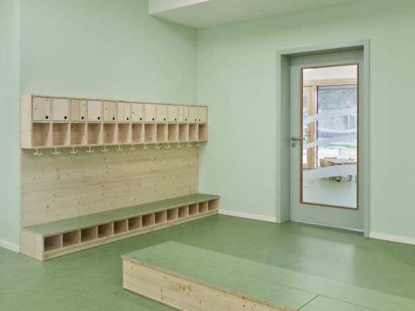 Kita von Schoener und Panzer Architekten