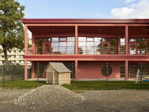 Kita von Schoener und Panzer Architekten