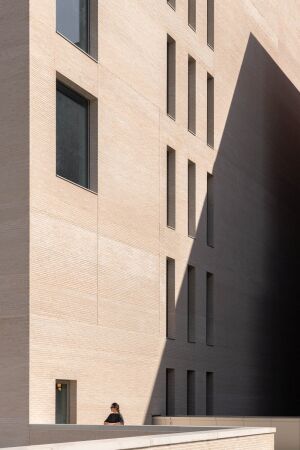 Campuserweiterung in Groningen von KAAN Architecten