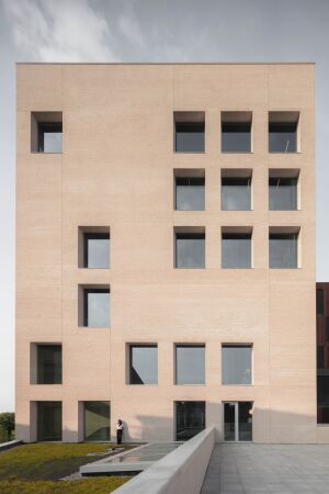 Campuserweiterung in Groningen von KAAN Architecten