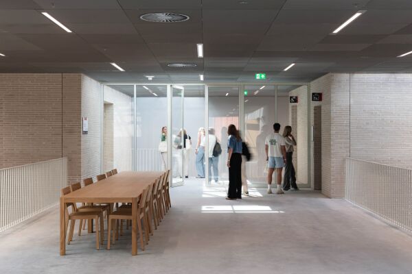 Campuserweiterung in Groningen von KAAN Architecten