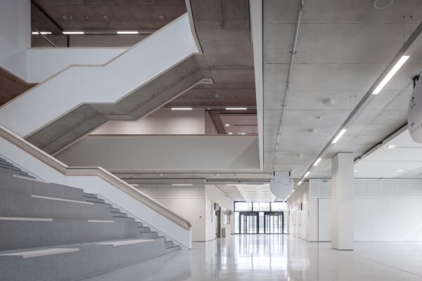 Lehrgebude in Augsburg von BHBVT Architekten