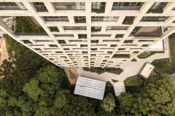 Wohnhochhaus in Curitiba von Architects Office + Triptyque