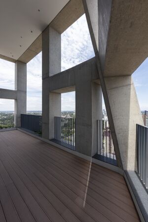 Wohnhochhaus in Curitiba von Architects Office + Triptyque