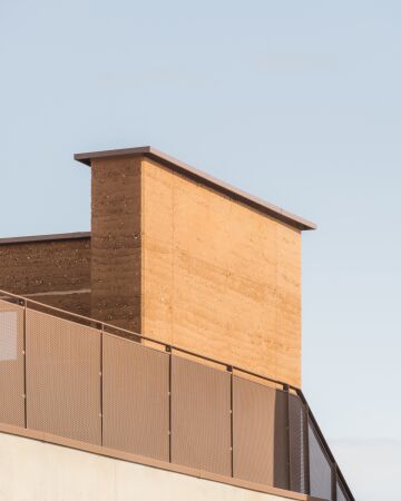 Schule bei Lyon von NTSA Architectes