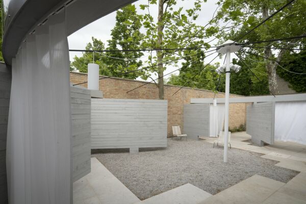 Zum Schweizer Pavillon auf der Architekturbiennale 2025