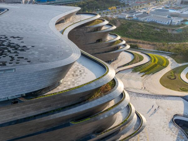 Technikmuseum von Zaha Hadid Architects