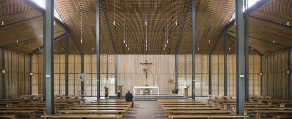 Neubau der katholischen Pfarrkirche Kadon in Lan Dong von vn-a (Berlin)