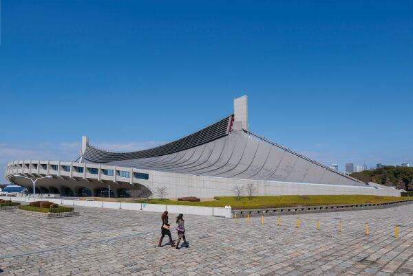 Olympisches Schwimmstadion in Yoyogi von Tange Kenzō, 1964