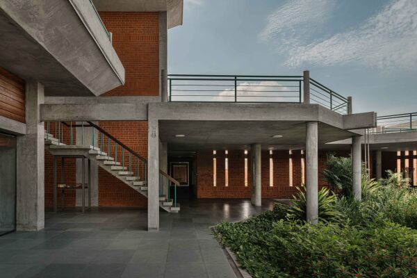 Bildungszentrum von Studio Naqshbandi