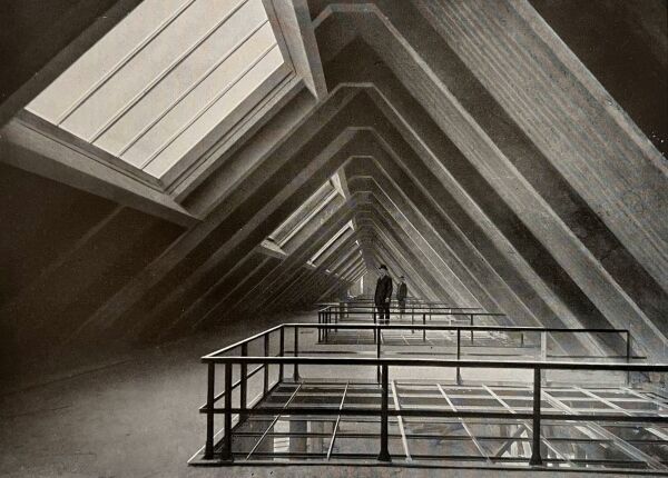 Blick in das Dachgescho des Wiener Bankvereins im Rohbau, um 1911